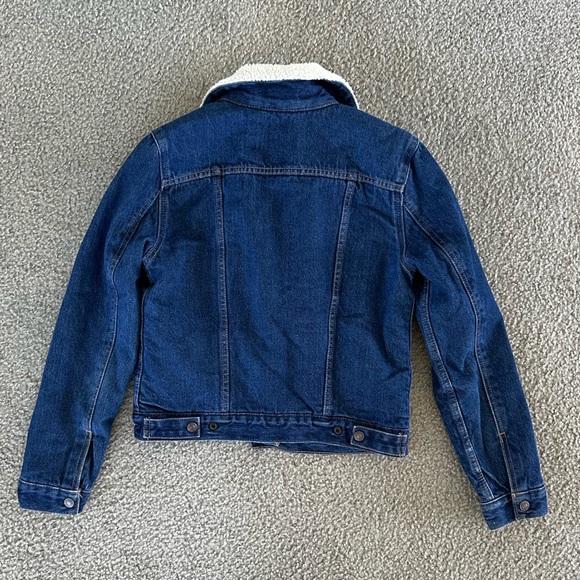Levi’s Originals Women’s Sherpa Trucker Jacket - Picture 5 of 13